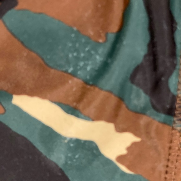 CrazyPants Cheer/gymnastics/dance spandex shorts. - Picture 3 of 3